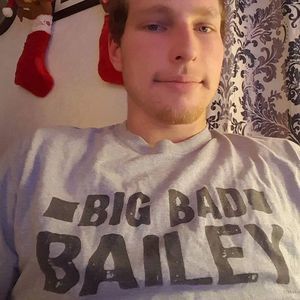 Meet your Posher, Adam